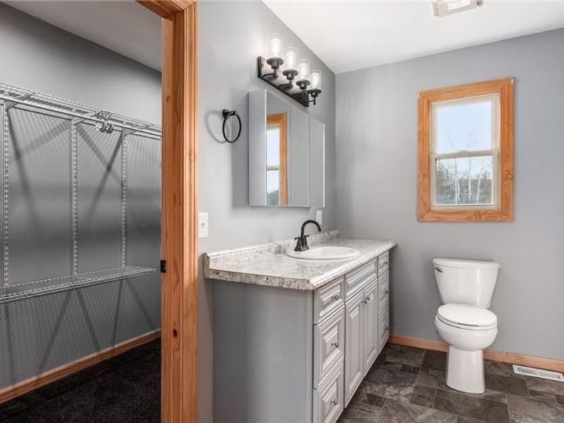 8160 Butcher Knife Road, Roseville, OH 43777 Photo 18