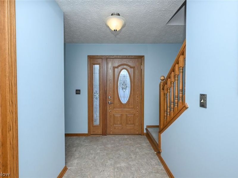 2138 Forest Oak Drive, Akron, OH 44312 Photo 14