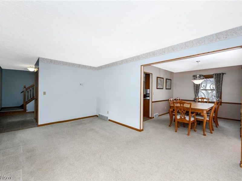 2138 Forest Oak Drive, Akron, OH 44312 Photo 26