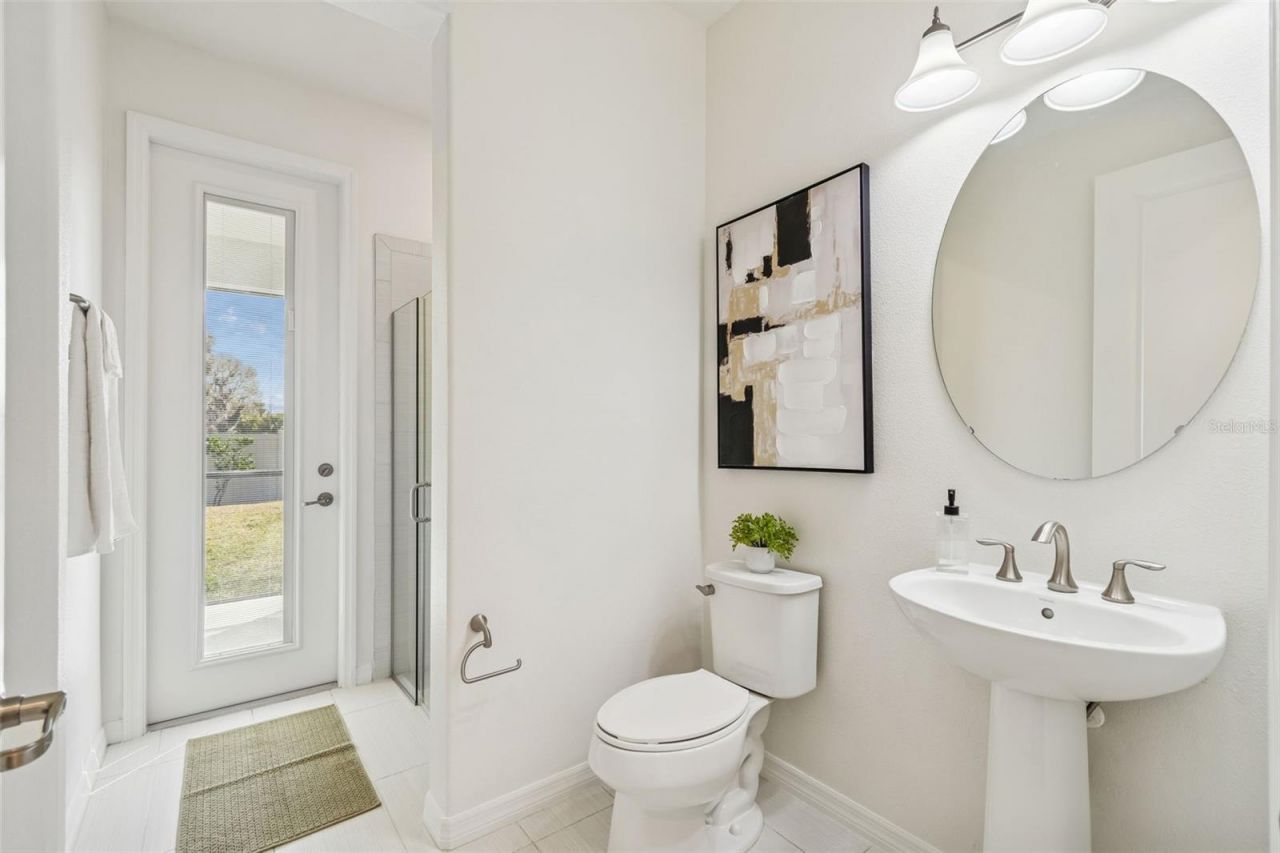 18937 Willowmore Cedar Drive, Lutz, FL 33558 Photo