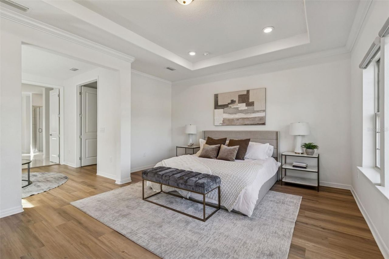 18937 Willowmore Cedar Drive, Lutz, FL 33558 Photo