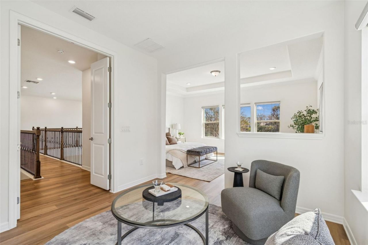 18937 Willowmore Cedar Drive, Lutz, FL 33558 Photo