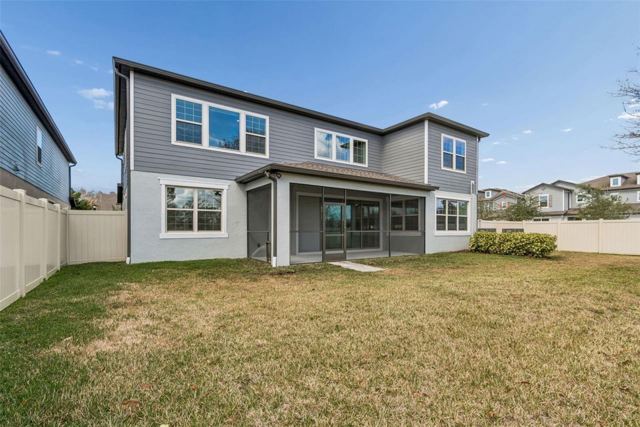 18937 Willowmore Cedar Drive, Lutz, FL 33558 Photo