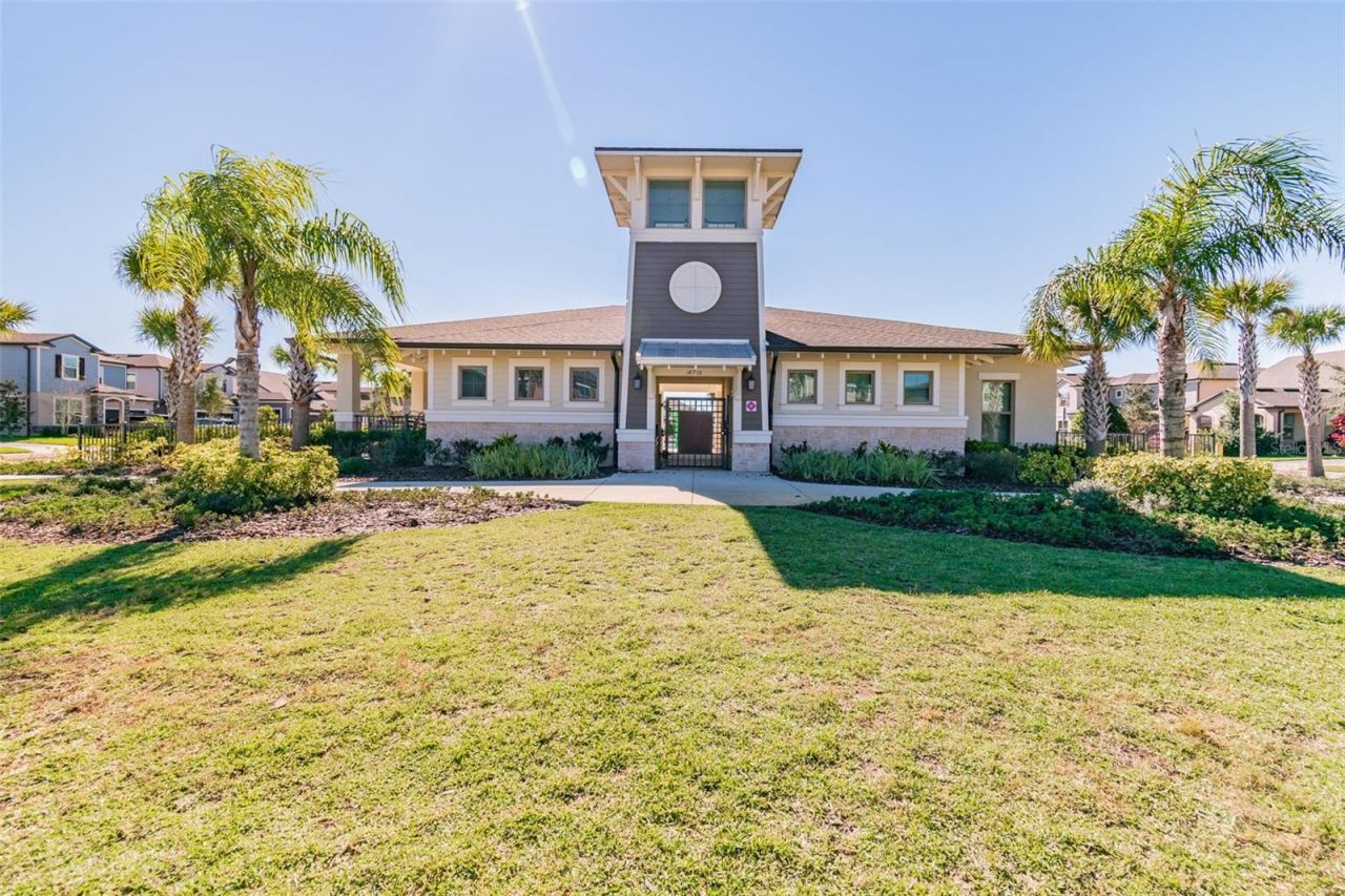 18937 Willowmore Cedar Drive, Lutz, FL 33558 Photo