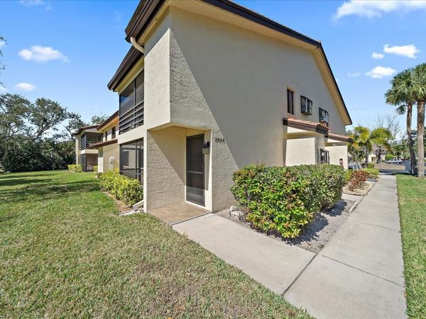 5654 GARDENS DRIVE , SARASOTA, FL 34243