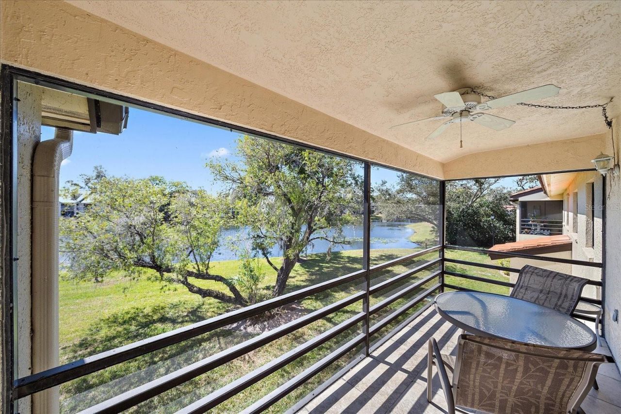 5654 Gardens Drive, Sarasota, FL 34243 Photo