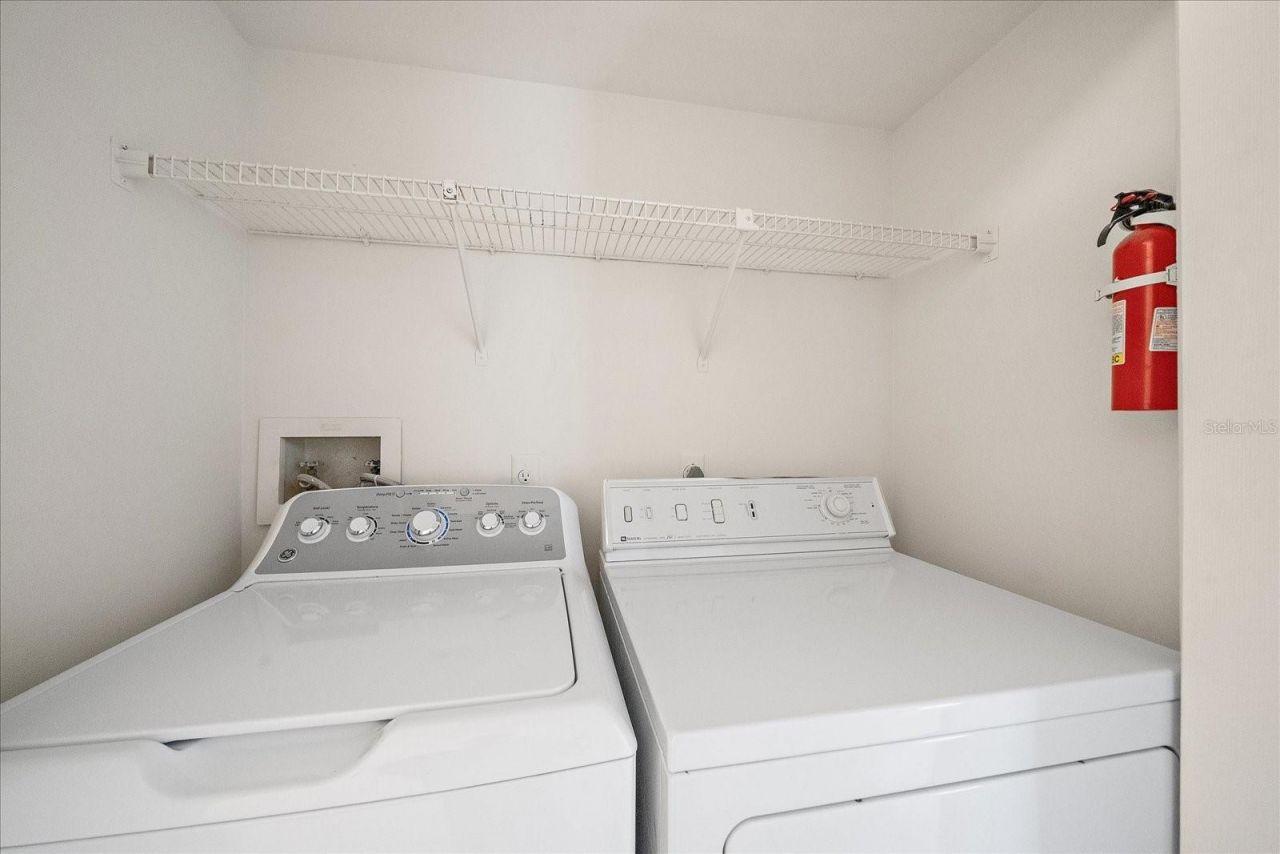 5654 Gardens Drive, Sarasota, FL 34243 Photo