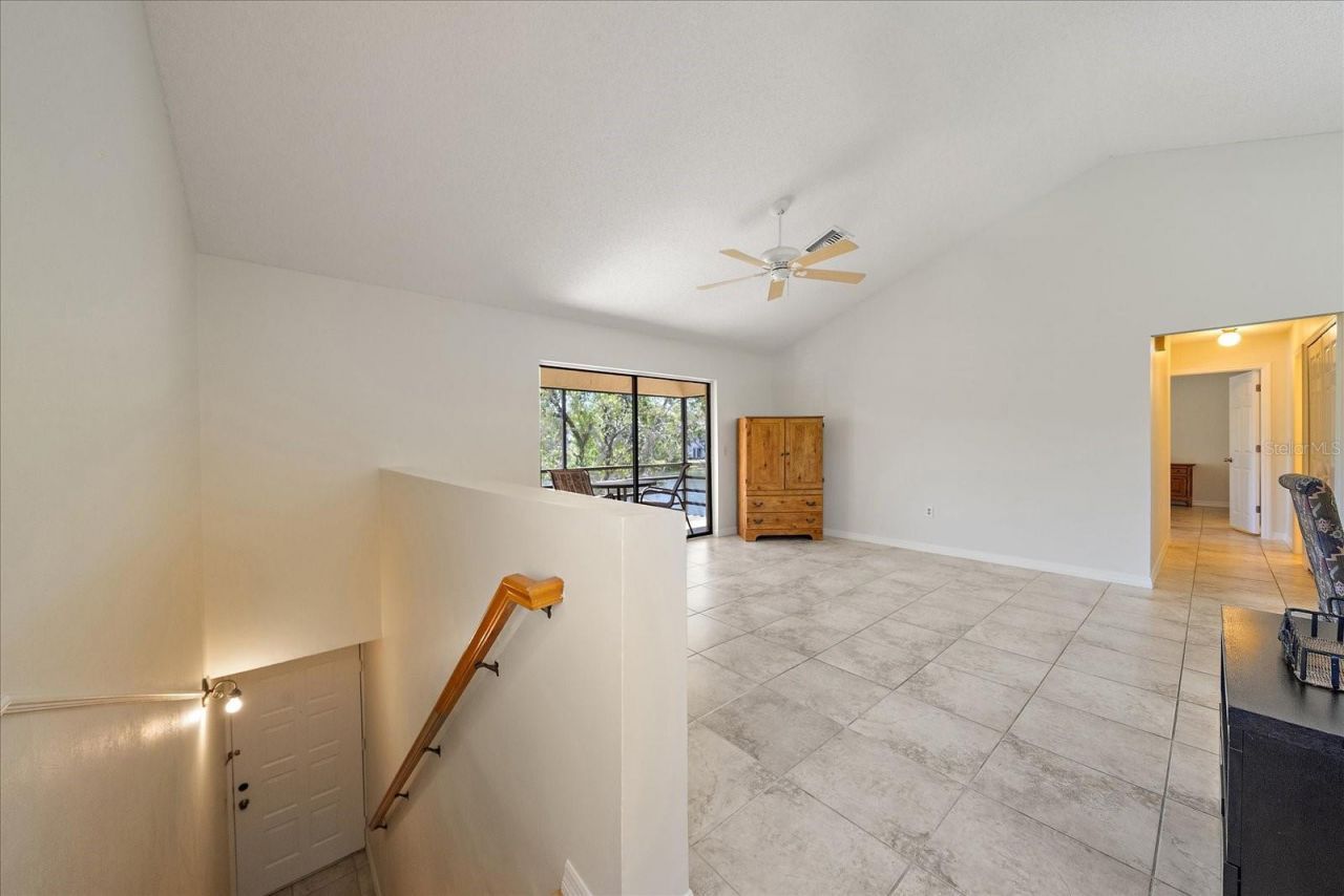 5654 Gardens Drive, Sarasota, FL 34243 Photo