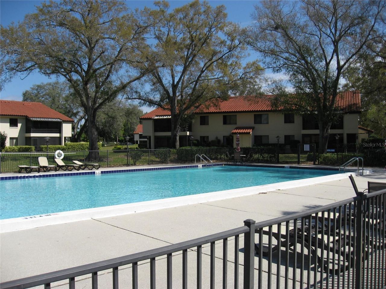 5654 Gardens Drive, Sarasota, FL 34243 Photo