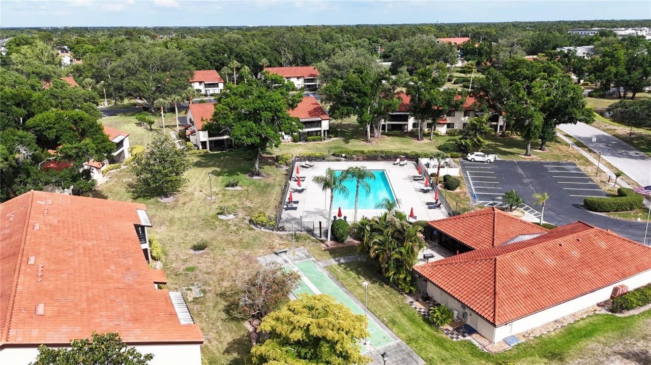 5654 Gardens Drive, Sarasota, FL 34243 Photo
