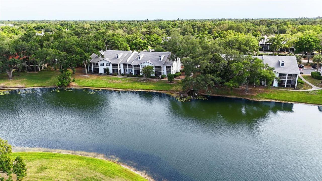 5654 Gardens Drive, Sarasota, FL 34243 Photo