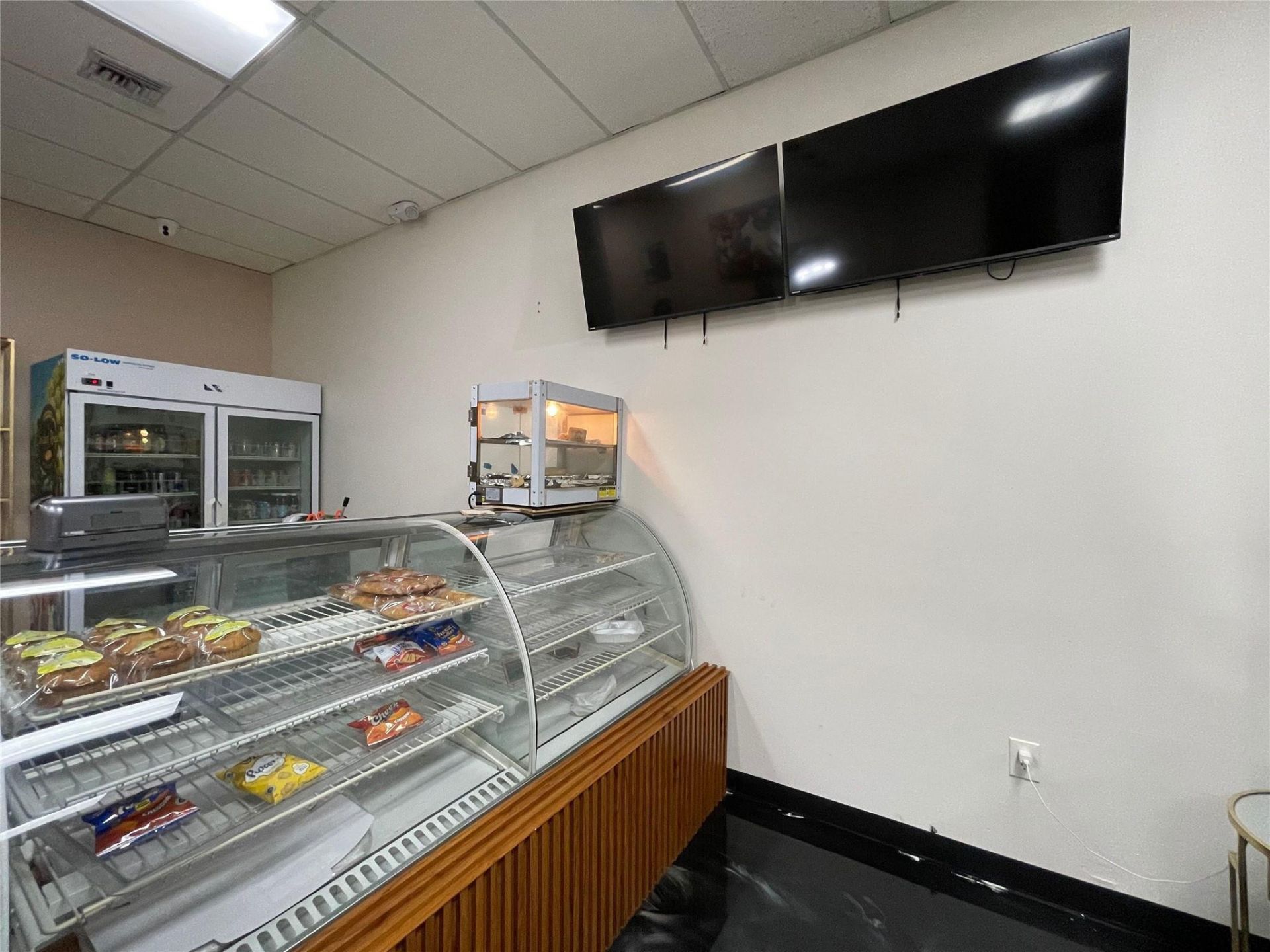 2900 State Road 7, Lauderdale Lakes, FL 33311 Photo