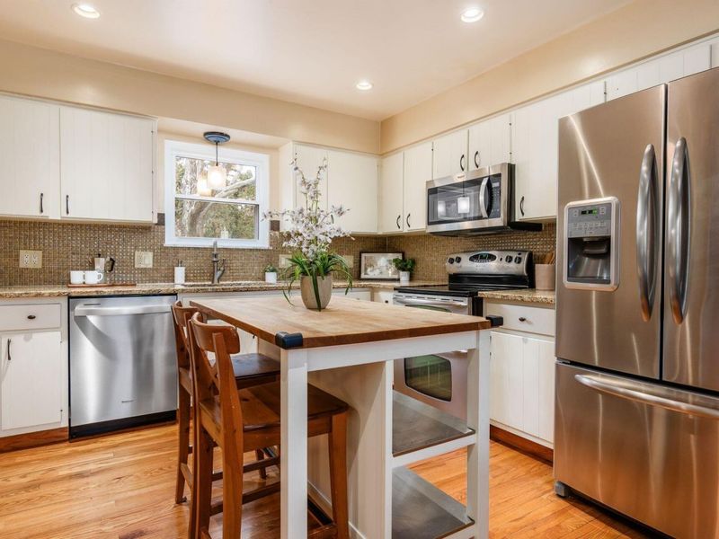 4803 Wynwood Court, Columbus, OH 43220 Photo 15