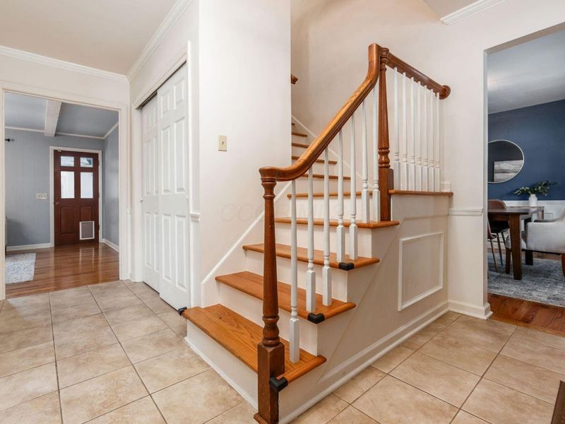 4803 Wynwood Court, Columbus, OH 43220 Photo 3