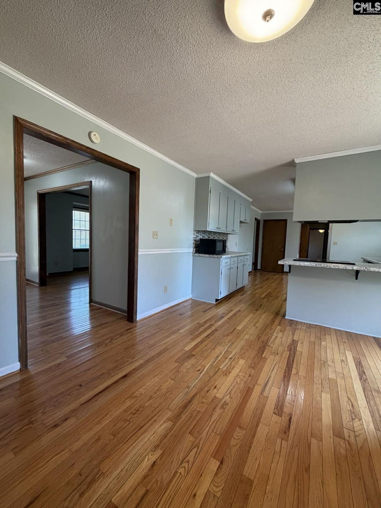 922 Washington Street Photo 11