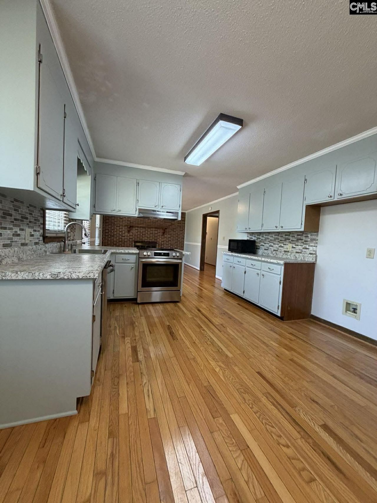 922 Washington Street Photo 17