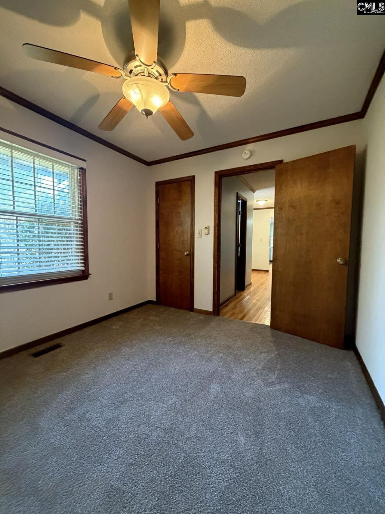 922 Washington Street Photo 18