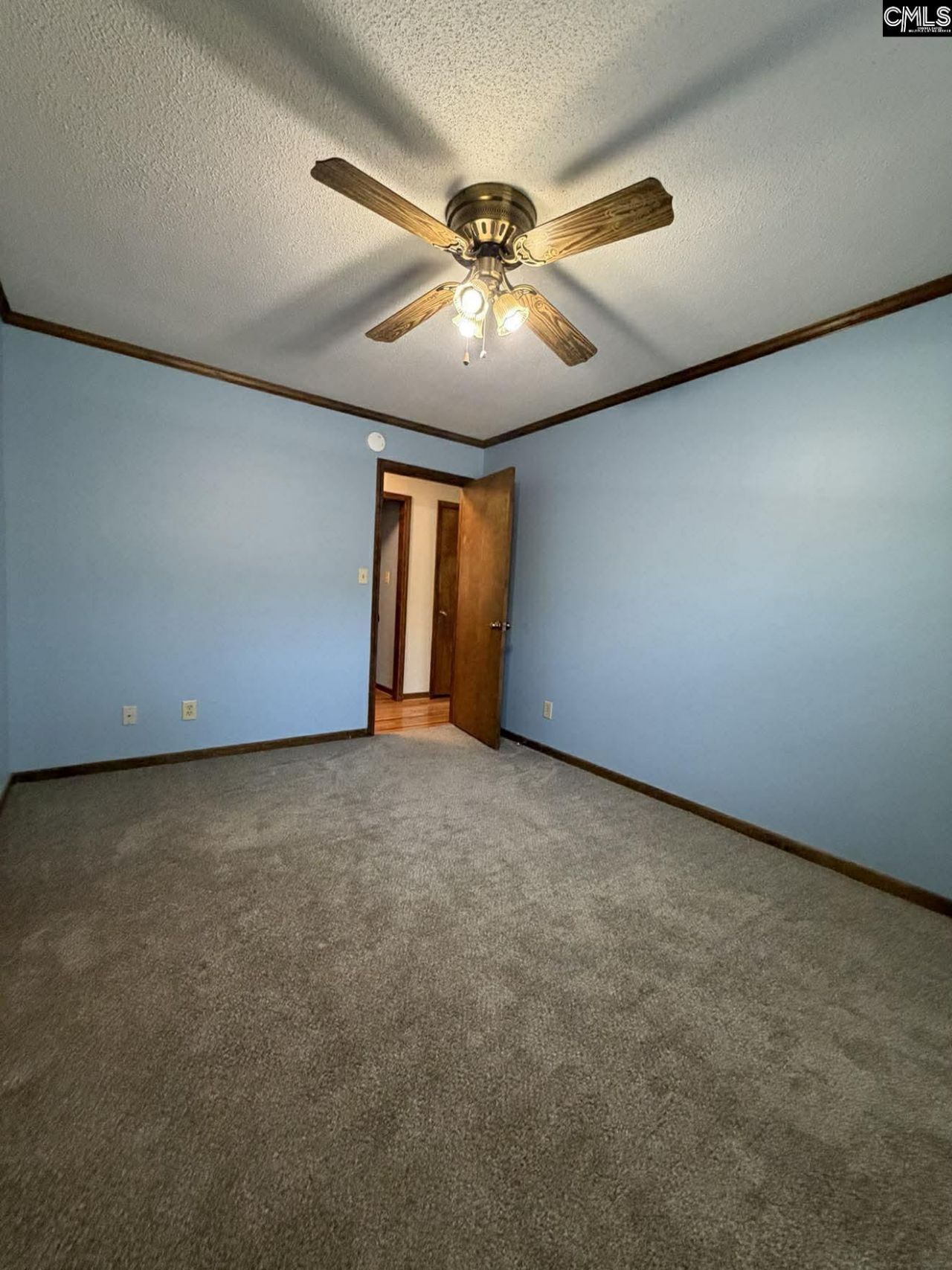 922 Washington Street Photo 32