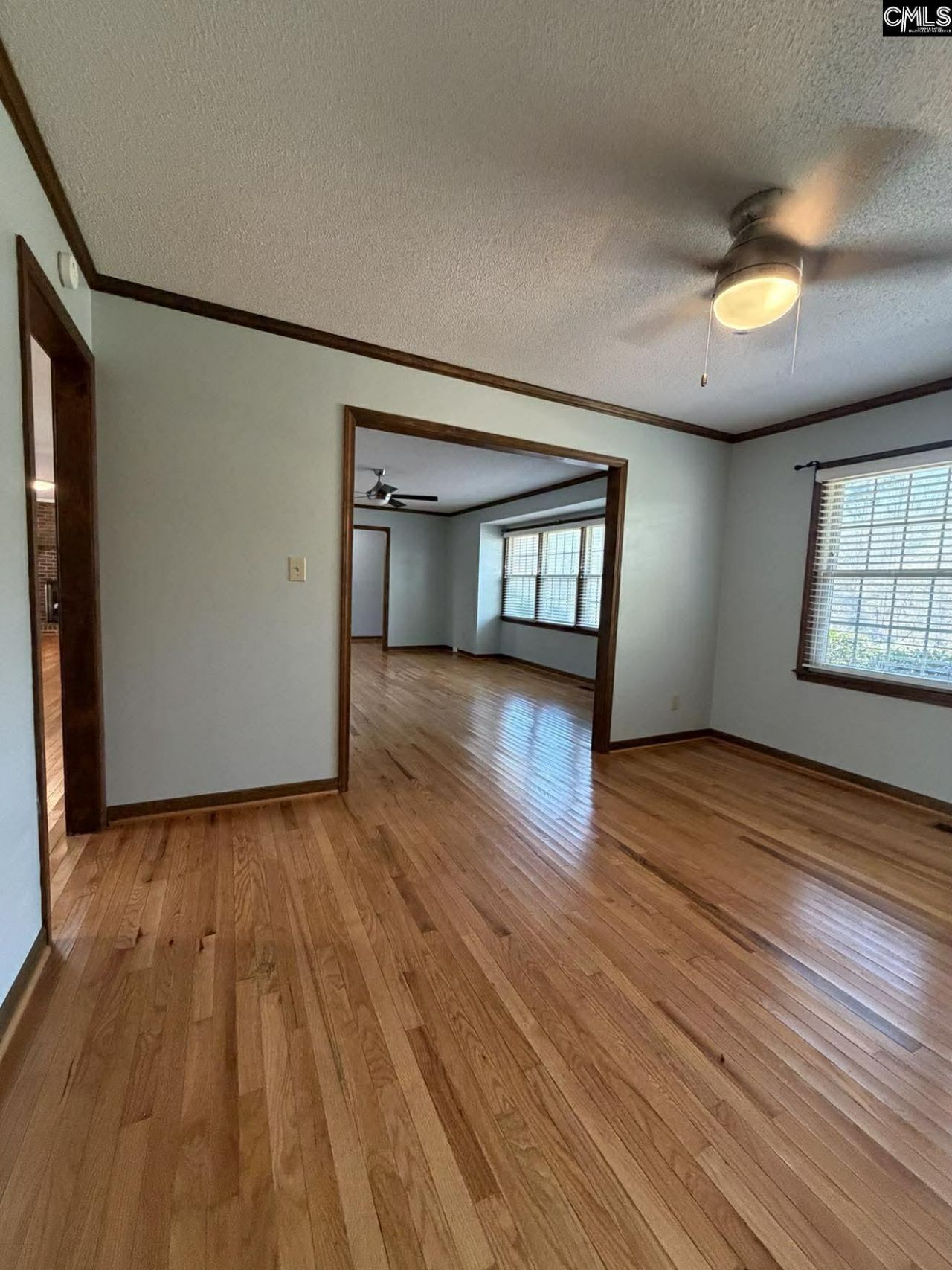 922 Washington Street Photo 8