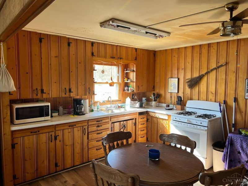 3879 US Rt 52, Manchester, OH 45144 Photo 12