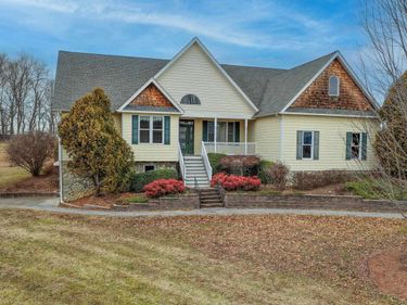 120 SPRING RIDGE LN, FAIRFIELD, VA 24435