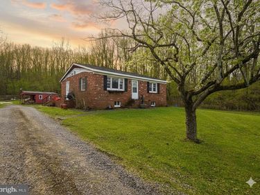 2996 ETLAN ROAD, ETLAN, VA 22719
