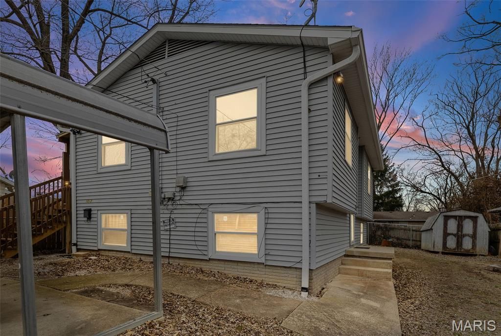 1012 Marie Avenue, Alton, IL 62002 Main Photo