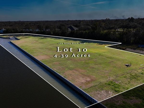 1789 Sandy Beach Road, Houma, LA 70360