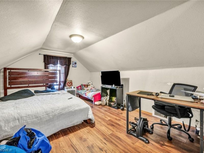 515 E 250th Street, Euclid, OH 44132 Photo 29