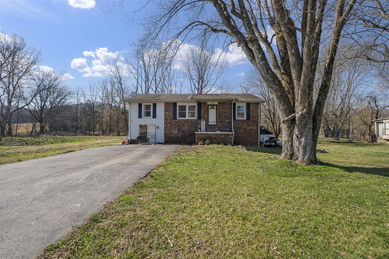 8991 Morgantown Road, Bowling Green, KY 42101 Main Photo