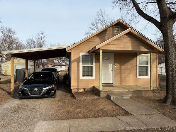 112 N Hayden Street, Chouteau, OK 74337