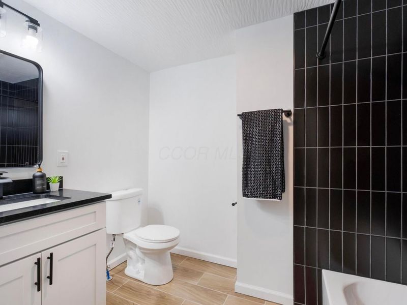 394 S Main Street, Mansfield, OH 44907 Photo 11