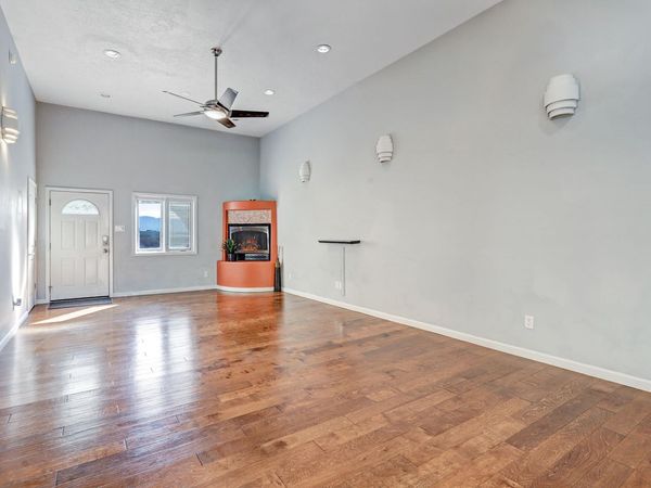 1301 Rio Rancho Boulevard SE, Unit B, Albuquerque, NM 87121