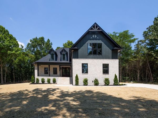 6247 Old Murfreesboro Road , Lebanon, TN 37090