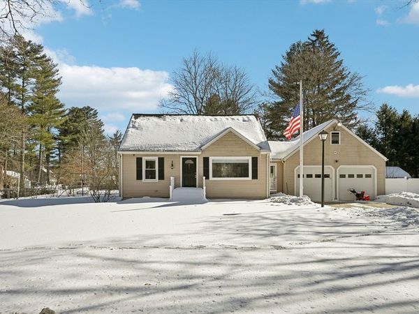 263 Mansfield Rd, North Attleboro, MA 02760