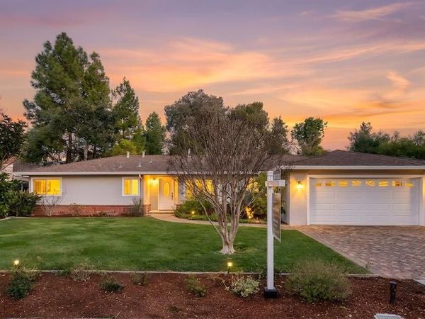 1065 Ray Avenue, Los Altos, CA 94022