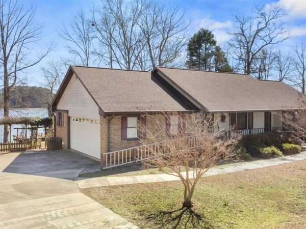 1070 Carpenter Lane, Buckhead, GA 30625