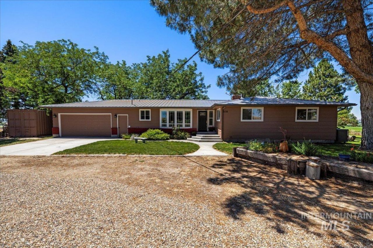 3175 1st Lane East primary photo