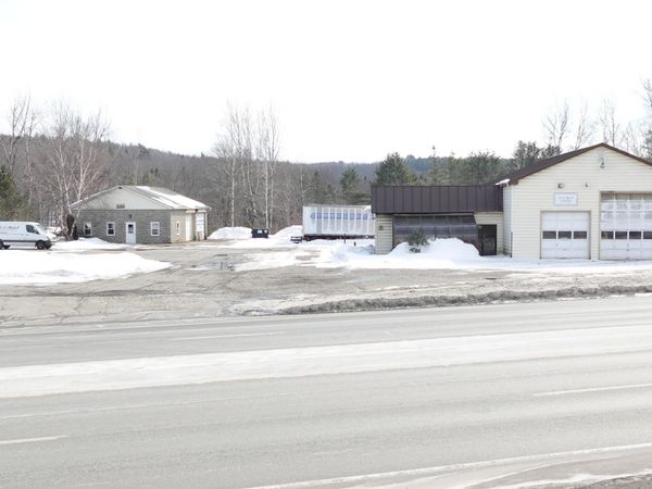 710 Wilton Road, Farmington, ME 04938