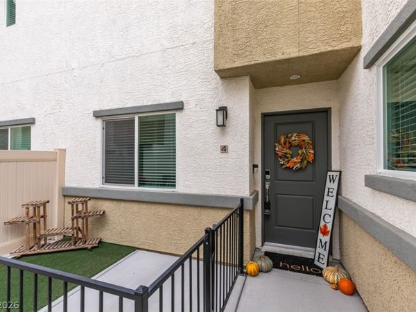 12349 Golden Wreath Road , Unit 4, Las Vegas, NV 89183