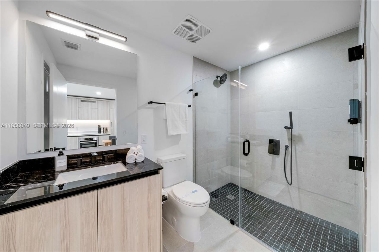 225 N Miami Ave , Unit 1707, Miami, FL 33128 Photo