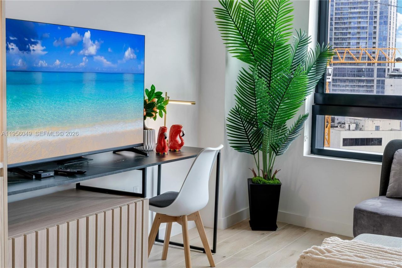 225 N Miami Ave , Unit 1707, Miami, FL 33128 Photo