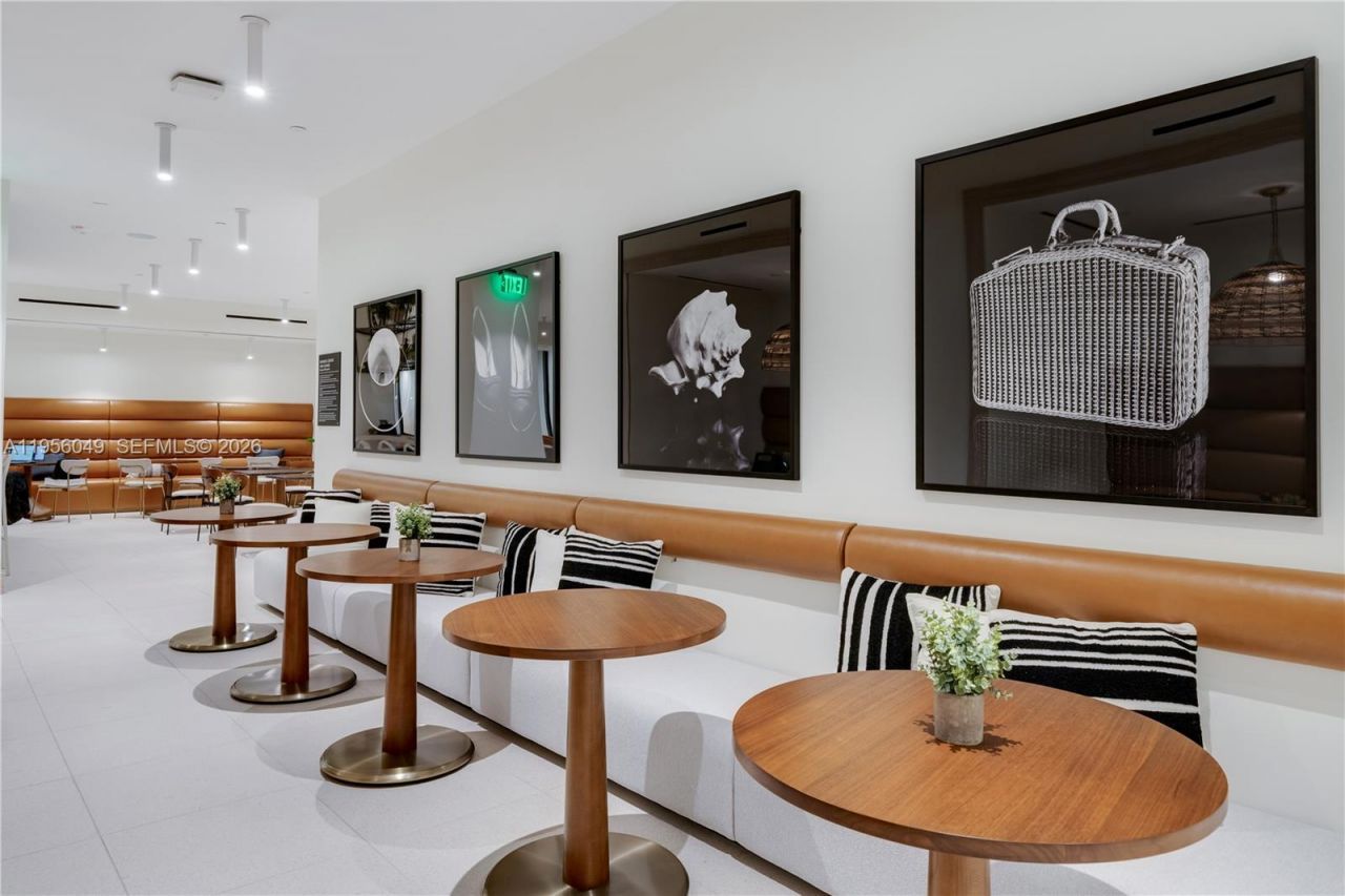 225 N Miami Ave , Unit 1707, Miami, FL 33128 Photo