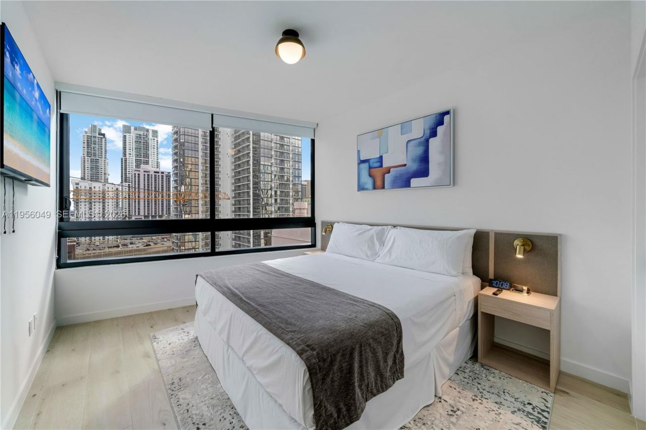 225 N Miami Ave , Unit 1707, Miami, FL 33128 Photo