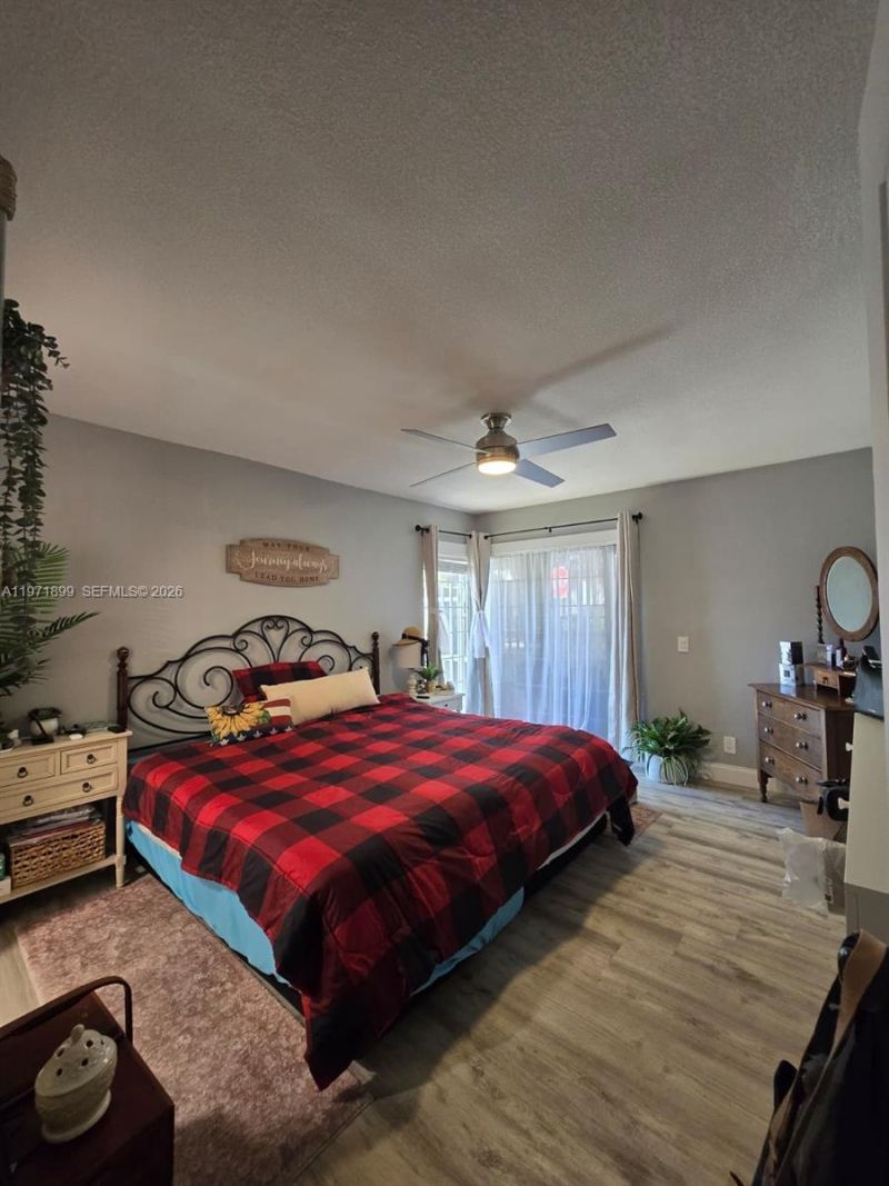 10441 Mahogany Key Cir, Unit 102, Miami, FL 33196 Photo