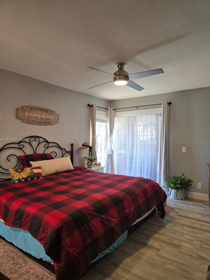 10441 Mahogany Key Cir, Unit 102, Miami, FL 33196 Photo