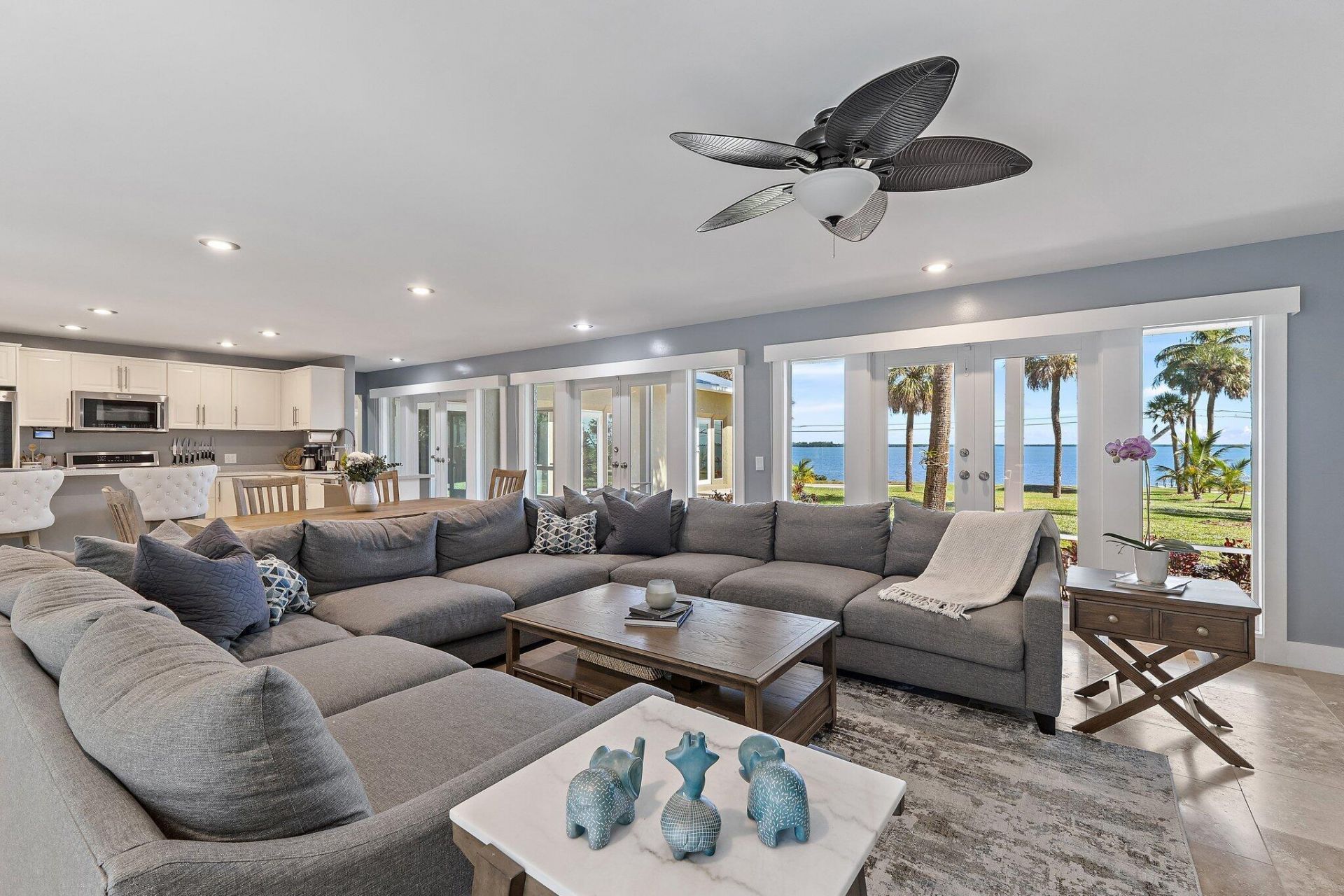 2315 S Indian River Drive, Fort Pierce, FL 34950 Photo