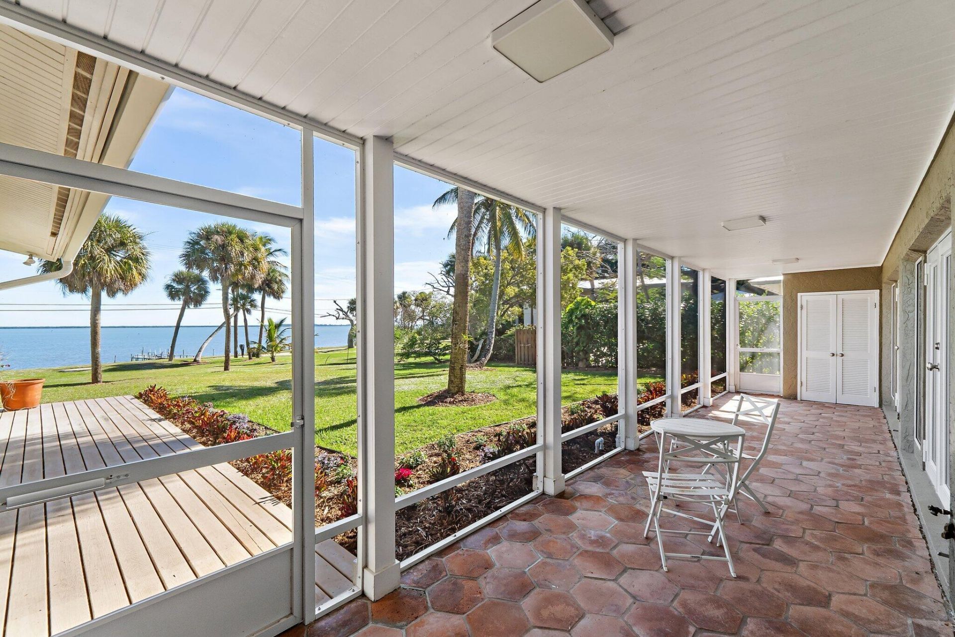 2315 S Indian River Drive, Fort Pierce, FL 34950 Photo