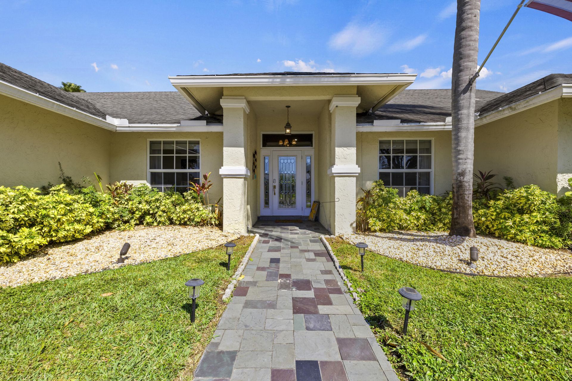 6861 SW 17th Street, Plantation, FL 33317 Photo