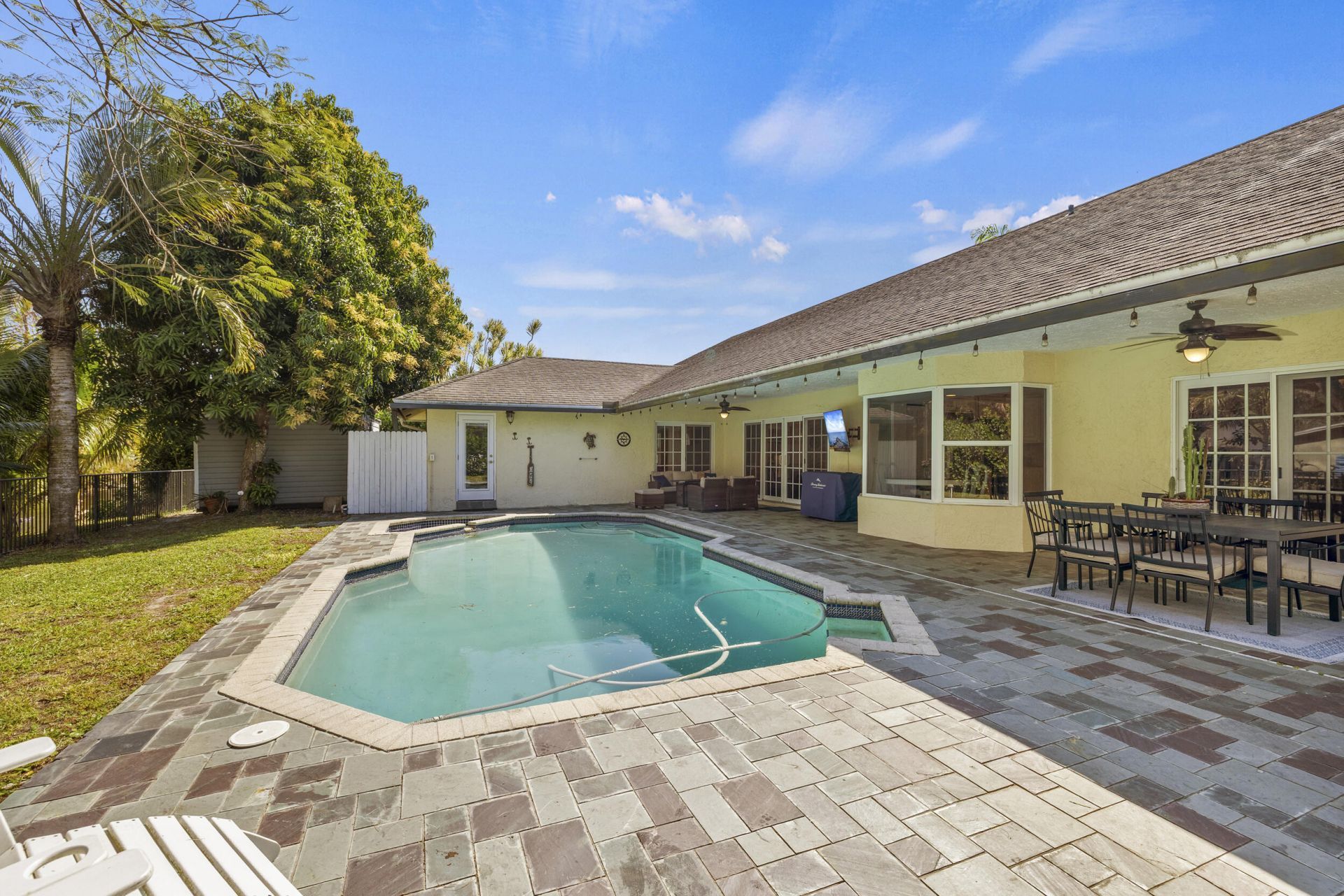 6861 SW 17th Street, Plantation, FL 33317 Photo